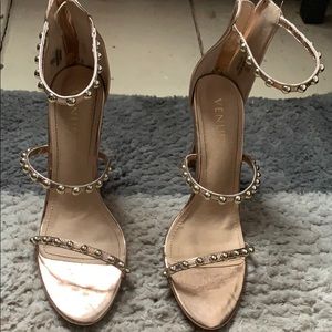 Venus heels BRAND NEW